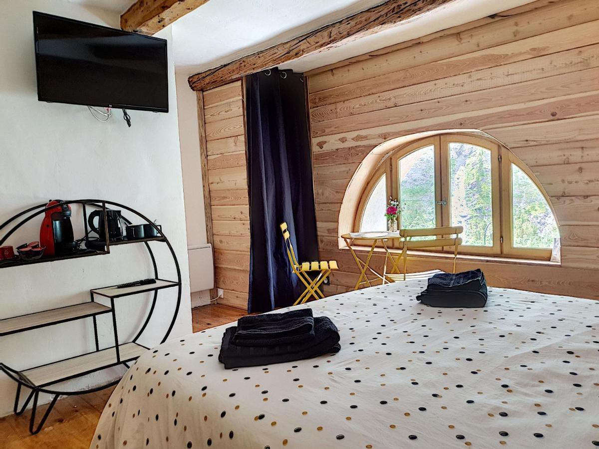 La Maison Basse Saint-Dalmas-le-Selvage Екстериор снимка
